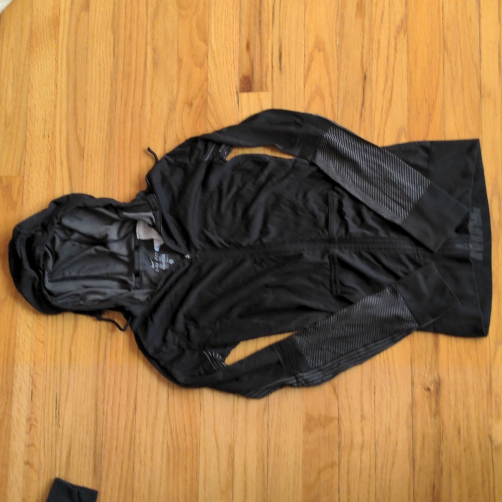 ❗ LAST CHANCE❗Re-posh! VGUC Nike Dri-Fit Zip Up Hoodie